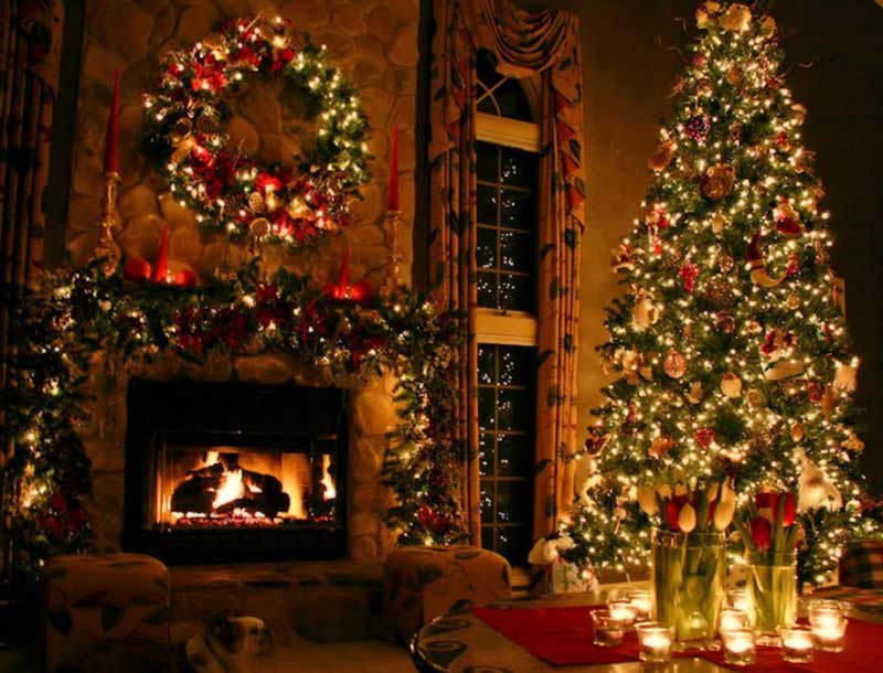Christmas-living-room-decorating-ideas-10