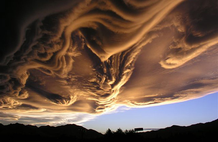 10 Most Extraordinary Natural Phenomena