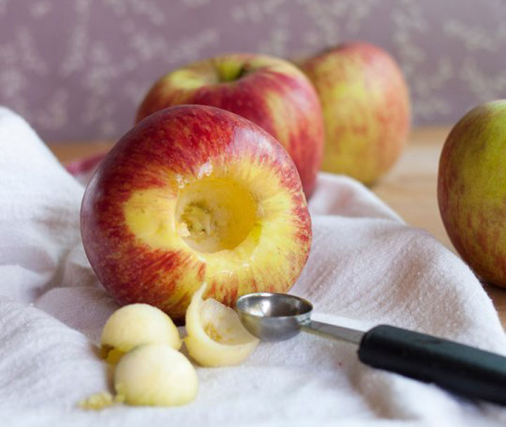 Oatmeal-Brown Sugar Baked Apples