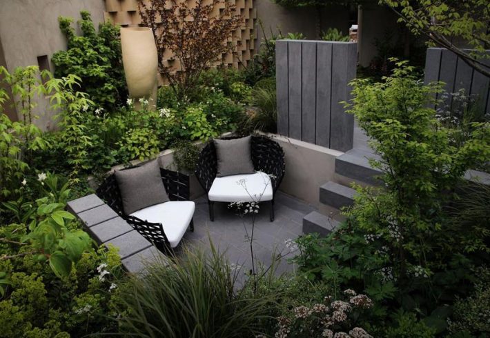 Small Garden Ideas - Quiet Corner
