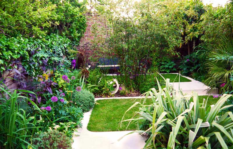 Small-Urban-Garden-Design-Ideas-And-Pictures-4