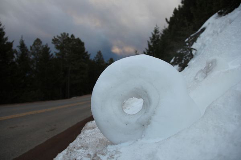 extraordinary natural phenomena Snow wheels