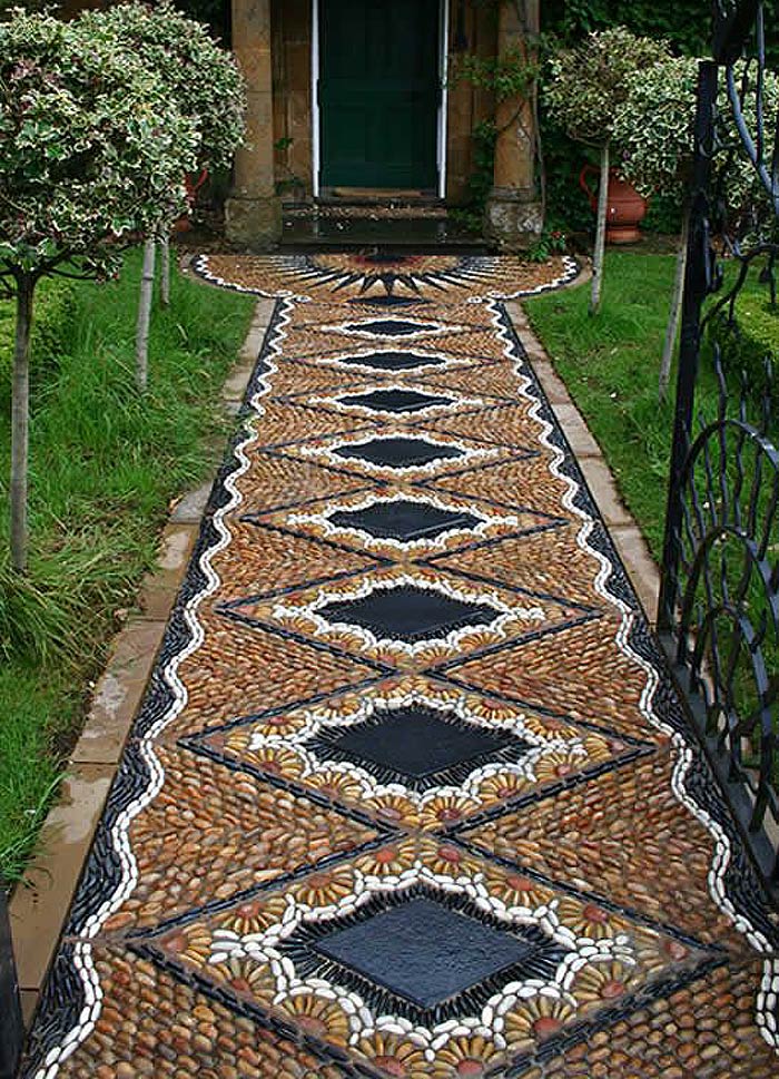Quiet Corner:Garden Pathway Pebble Mosaic Ideas - Quiet Corner