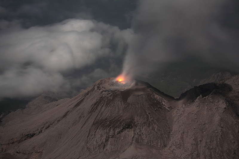 The 10 Biggest Volcanic Eruptions in History