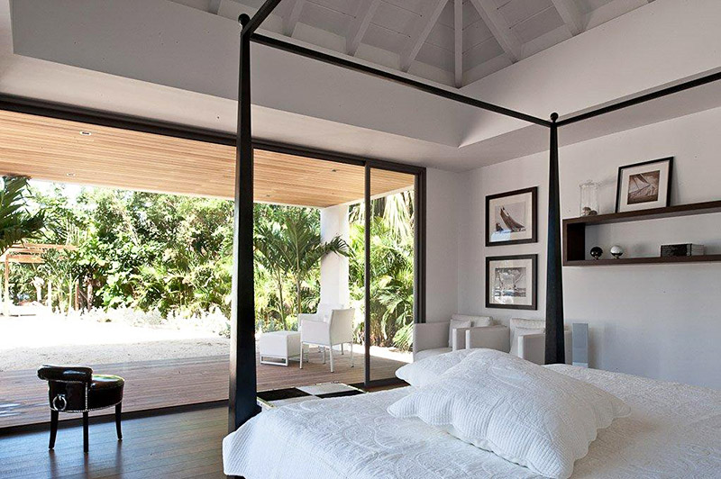 Master Bedrooms with Amazing View (3)