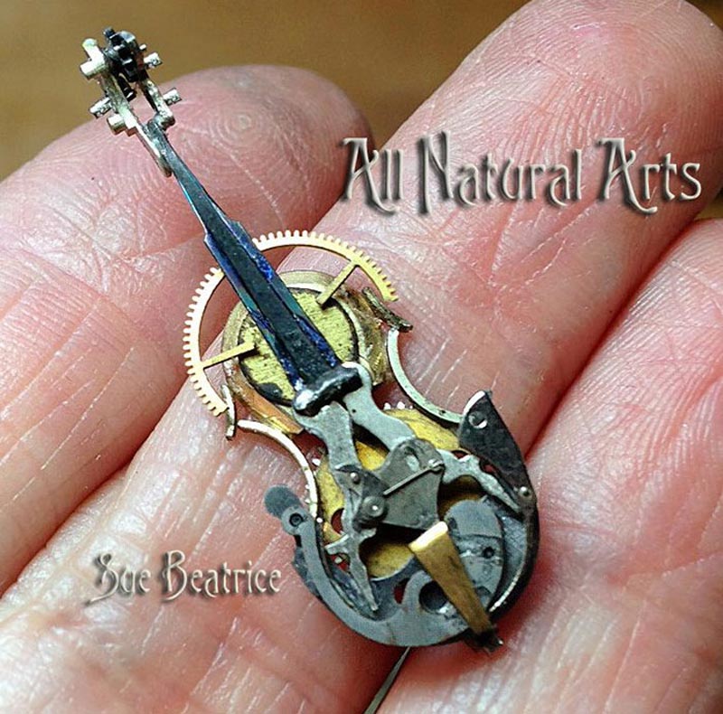 Old Watch Parts Recycled Into Steampunk Sculptures (12)