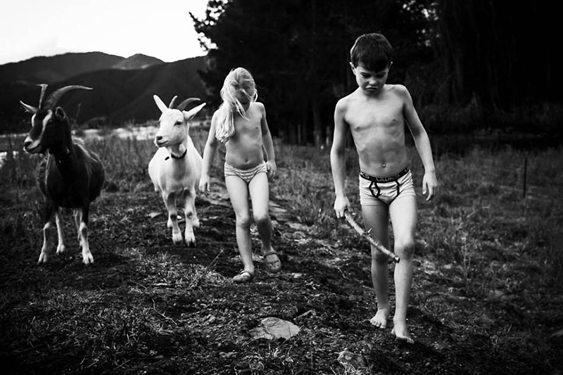 Photographer Mom Documents Her Kids’ Childhood