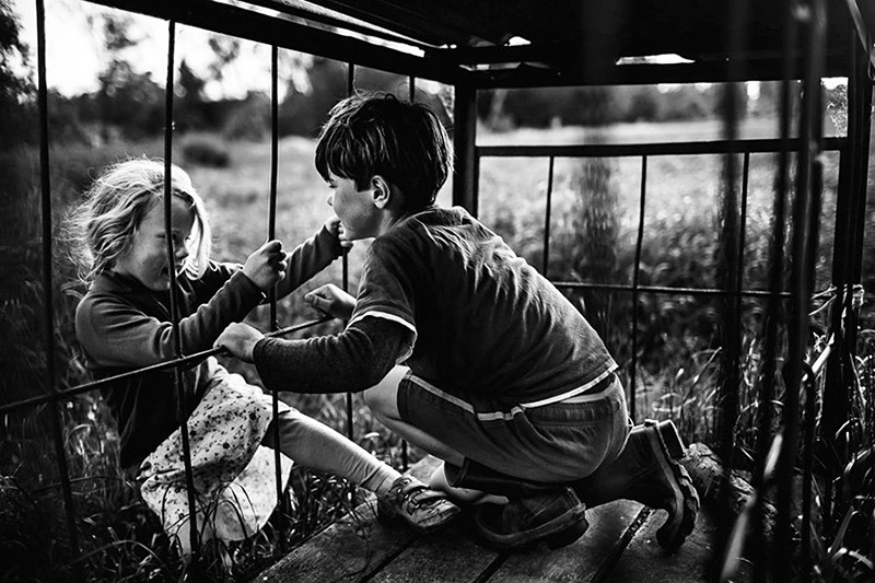 Photographer Mom Documents Her Kids’ Childhood