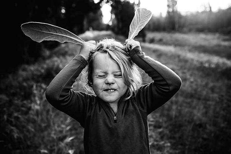 Photographer Mom Documents Her Kids’ Childhood