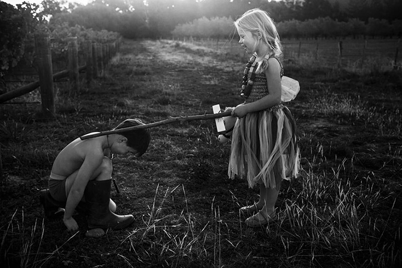 Photographer Mom Documents Her Kids’ Childhood