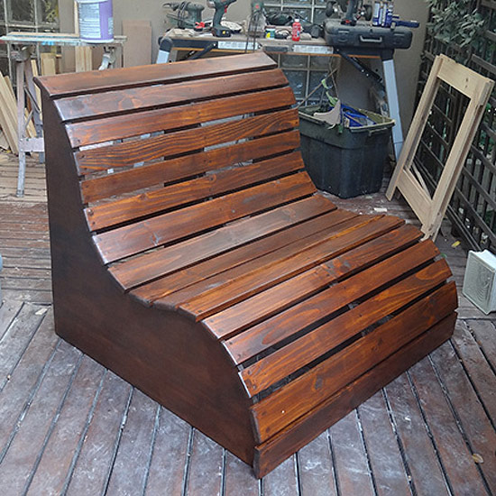 DIY – Garden Love Seat