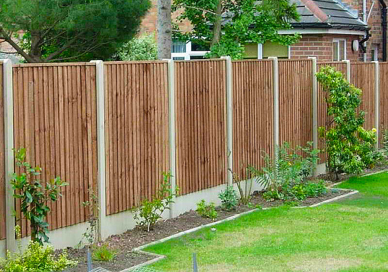 Choose the Right Fence for Your Garden