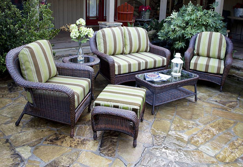 Beauty of Wicker Outdoor Furniture
