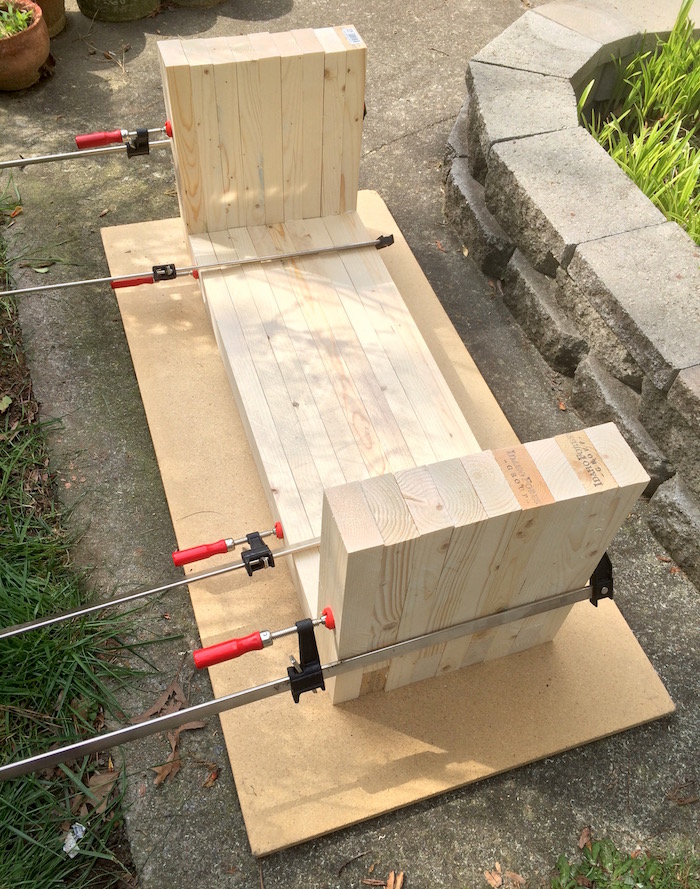 DIY – How to Make Outdoor Bench