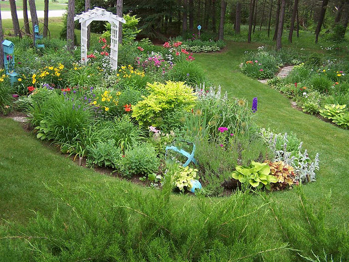 Garden Island Bed Inspiring Ideas