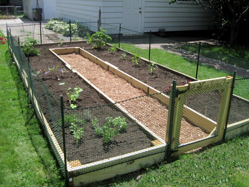 How to Build A U-Shaped Raised Garden Bed