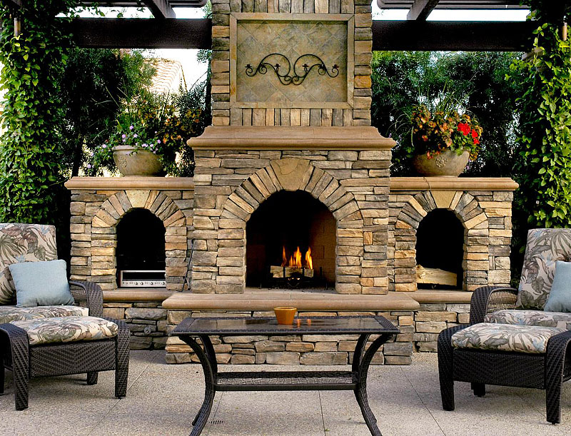 Inspiring Outdoor Fireplace Ideas