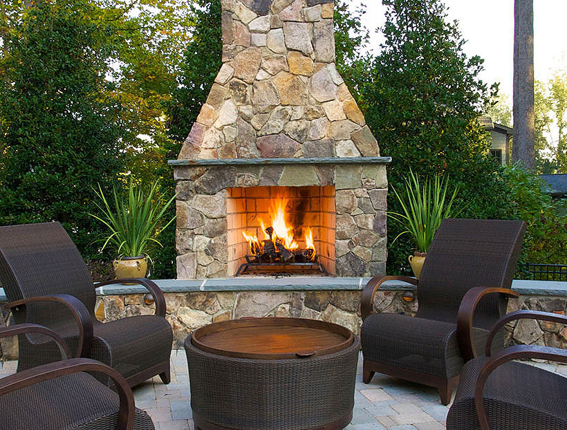 Inspiring Outdoor Fireplace Ideas