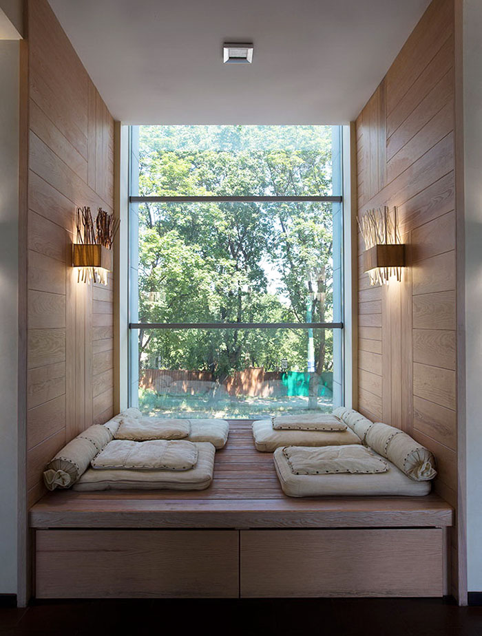 Reading Nook - When You Need an Escape