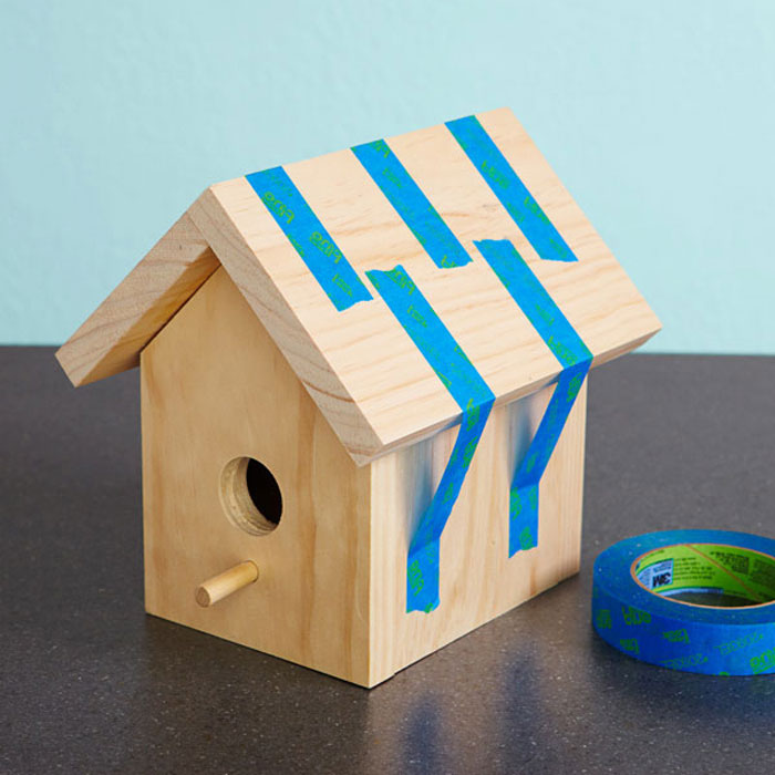 How to Make an Easy DIY Birdhouse