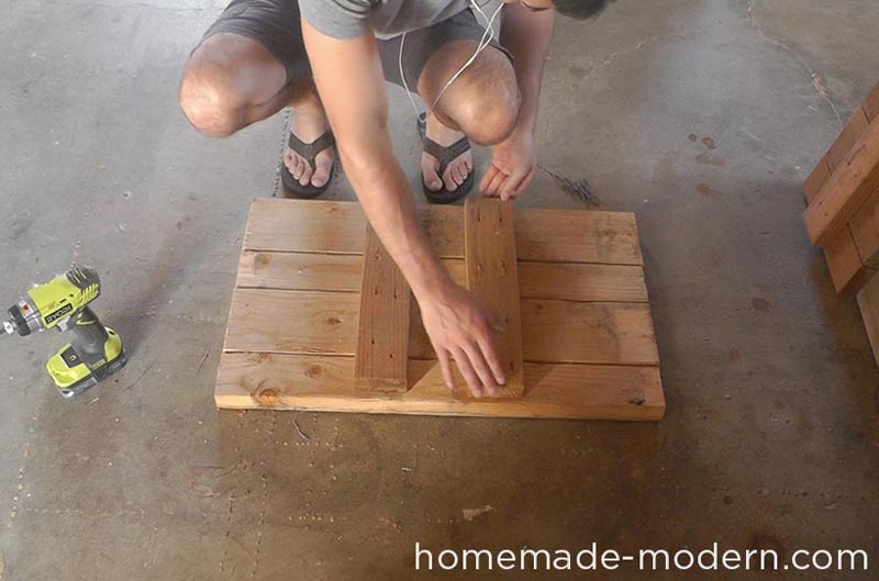 DIY Outdoor Concrete Bench