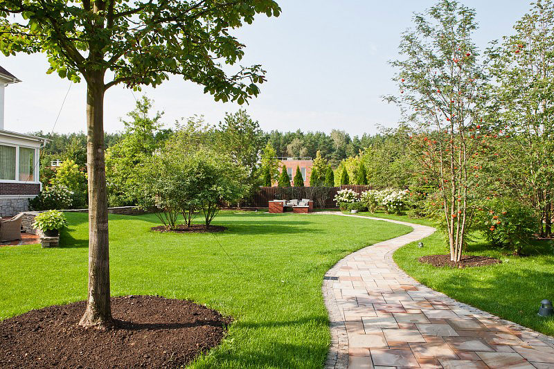 Garden Landscaping: Get Beautiful Look with Utility