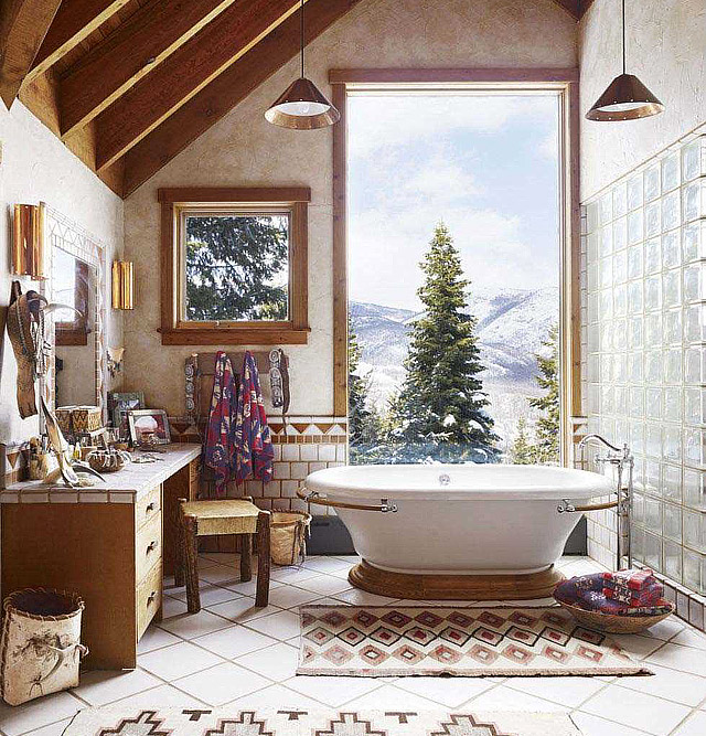 12 Luxurious Bathrooms You Have To See