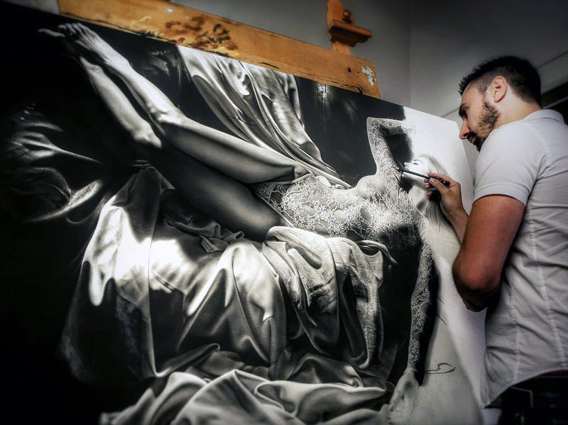 Hyperrealistic Drawings by Emanuele Dascanio