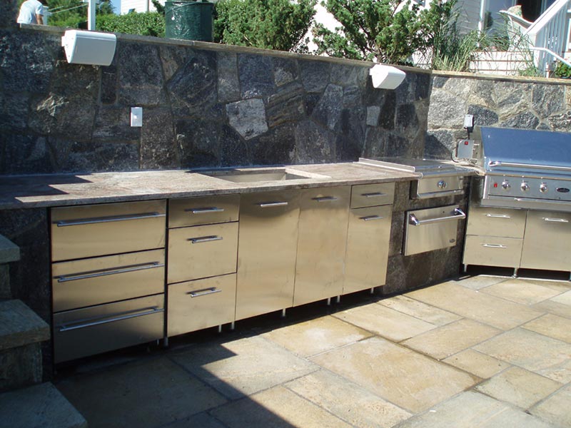 Outdoor Kitchens Design Ideas and Tips