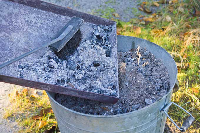 How To Properly Clean Your Grill