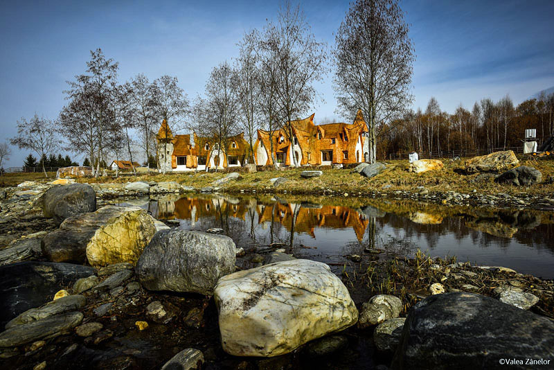 100% Organic Amazing Eco Friendly Lodge in Romania