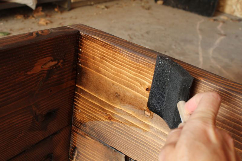 Wood Finishing - How to Apply Wood Stain