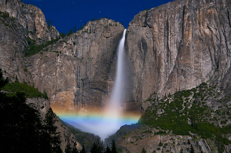 Somewhere Over The.... Hmm... Moonbow?