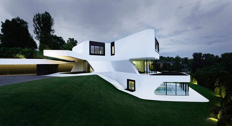 Futuristic and Modern Dupli Casa by J. Mayer H. Architects