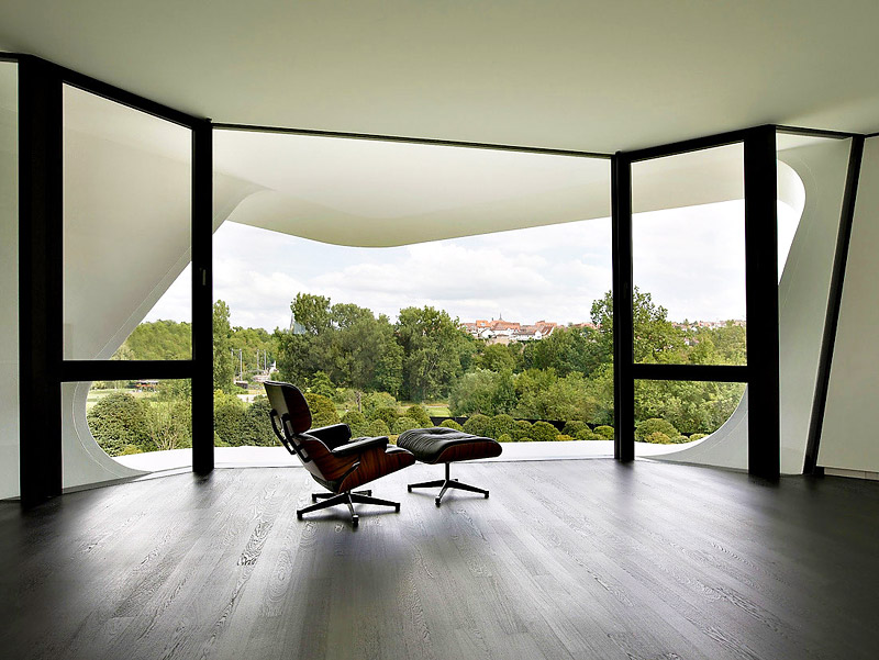 Futuristic and Modern Dupli Casa by J. Mayer H. Architects