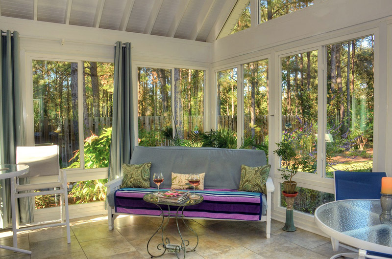 Lovely Sunroom Design and Decor Ideas