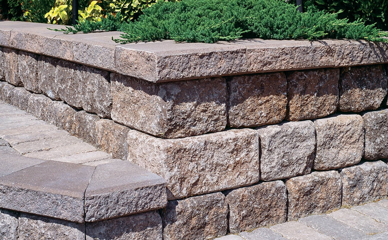 What You Need to Know About Retaining Wall Material