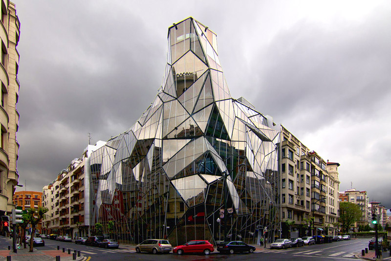 Top 12 Amazing Glass Buildings in the World