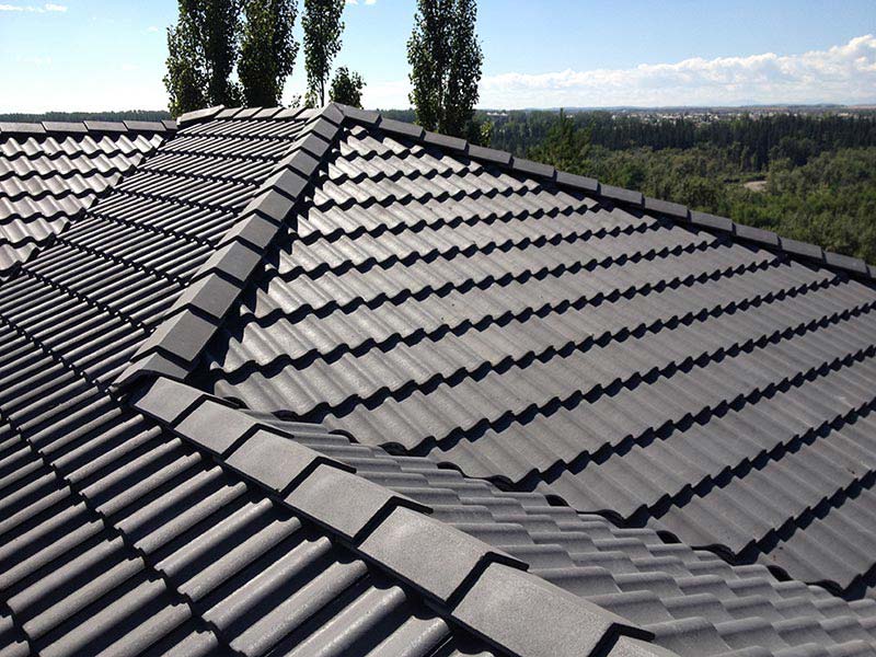 10 Best Roofing Materials for Warmer Climates