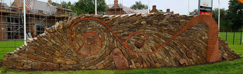 Amazing Free-form Stonework Breaks the Mold