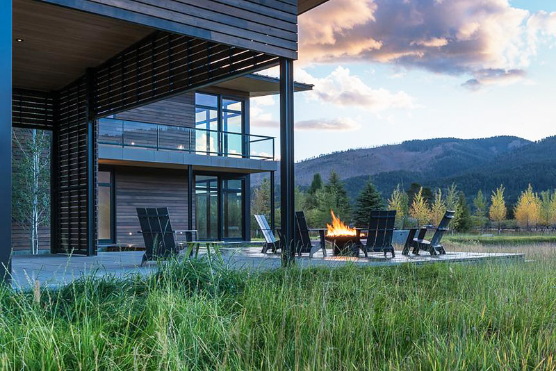 Shoshone Residence by Carney Logan Burke Architects