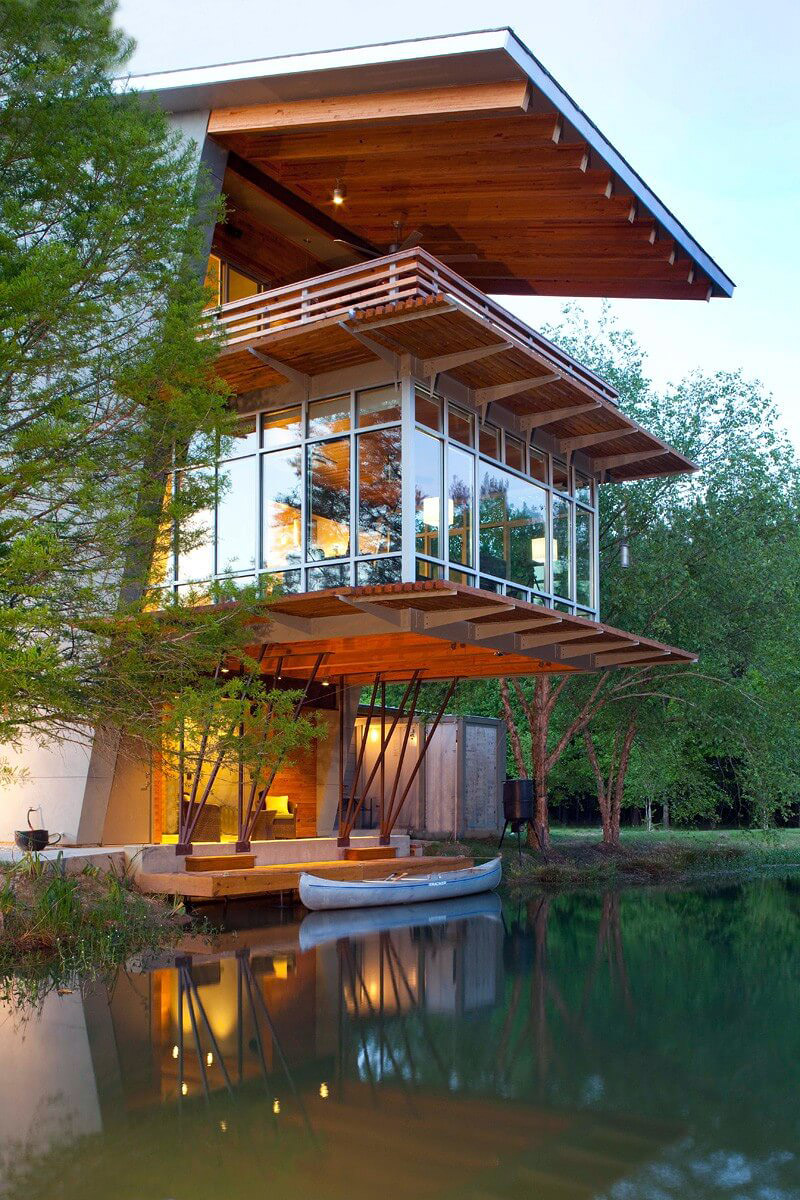 The Pond House by Holly & Smith Architects