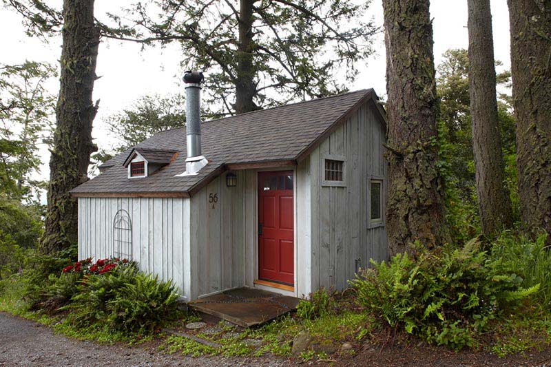 Tiny Houses That Are Filled With Serious Comforts