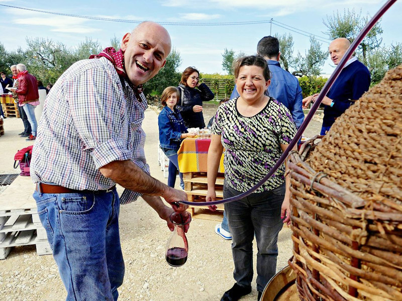 Italian Vineyard Installs Free Flowing Wine Fountain