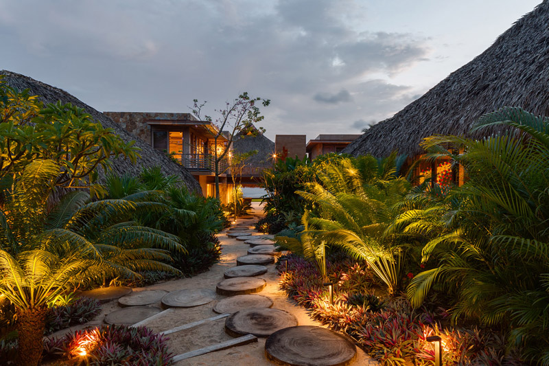 House on the Pacific Coast: Mexican Micro Village