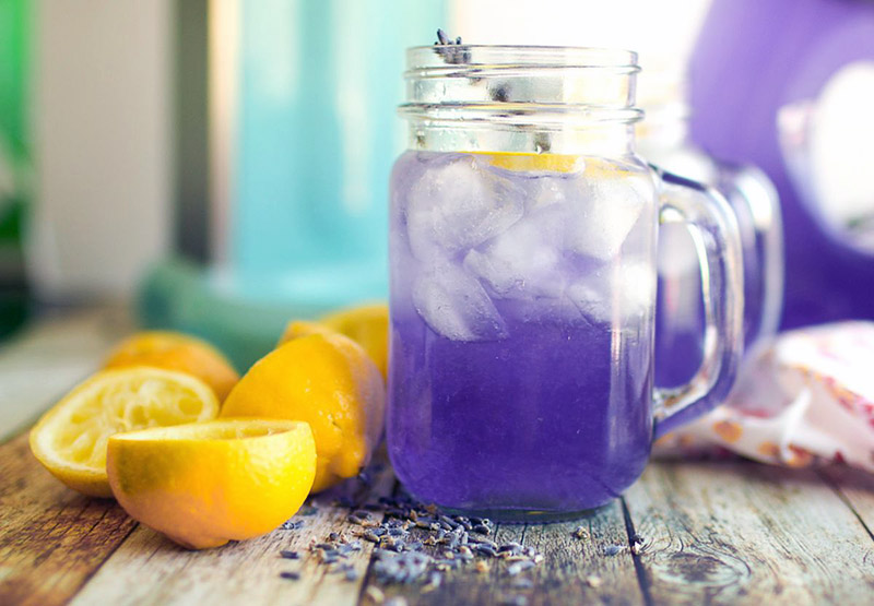 Fight Headaches & Anxiety With Lavender Lemonade