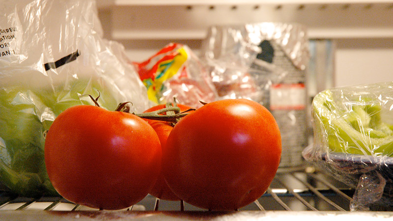 Here's Why Refrigerating Kills Tomato's Flavor