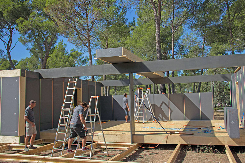 PopUp House - Home Built in 4 Days With Screwdriver Only