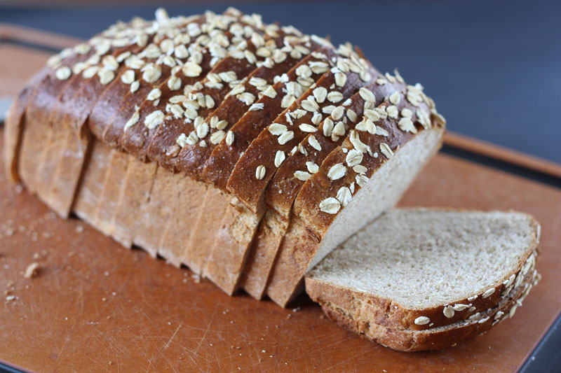 11 Healthiest Types of Bread Explained 