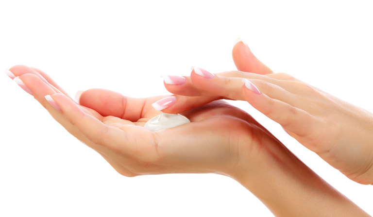 Home Remedies and Tips for Making Your Hands Soft